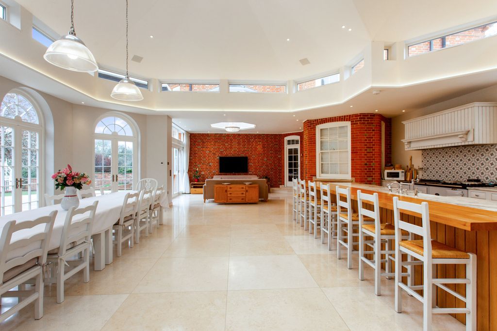 Property photo 3 of 42 Kitchen/Dining Room