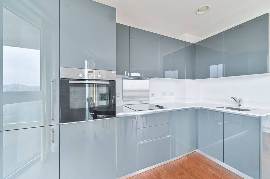 Property photo 1 of 29