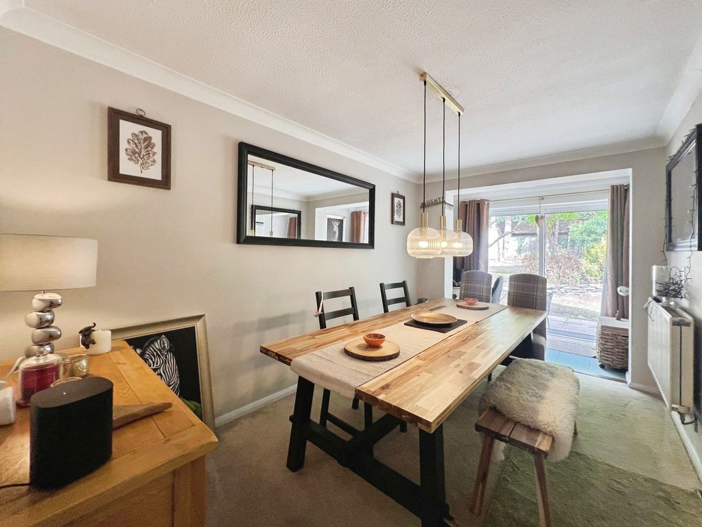 Property photo 3 of 29 Pbox-Img.Jpg