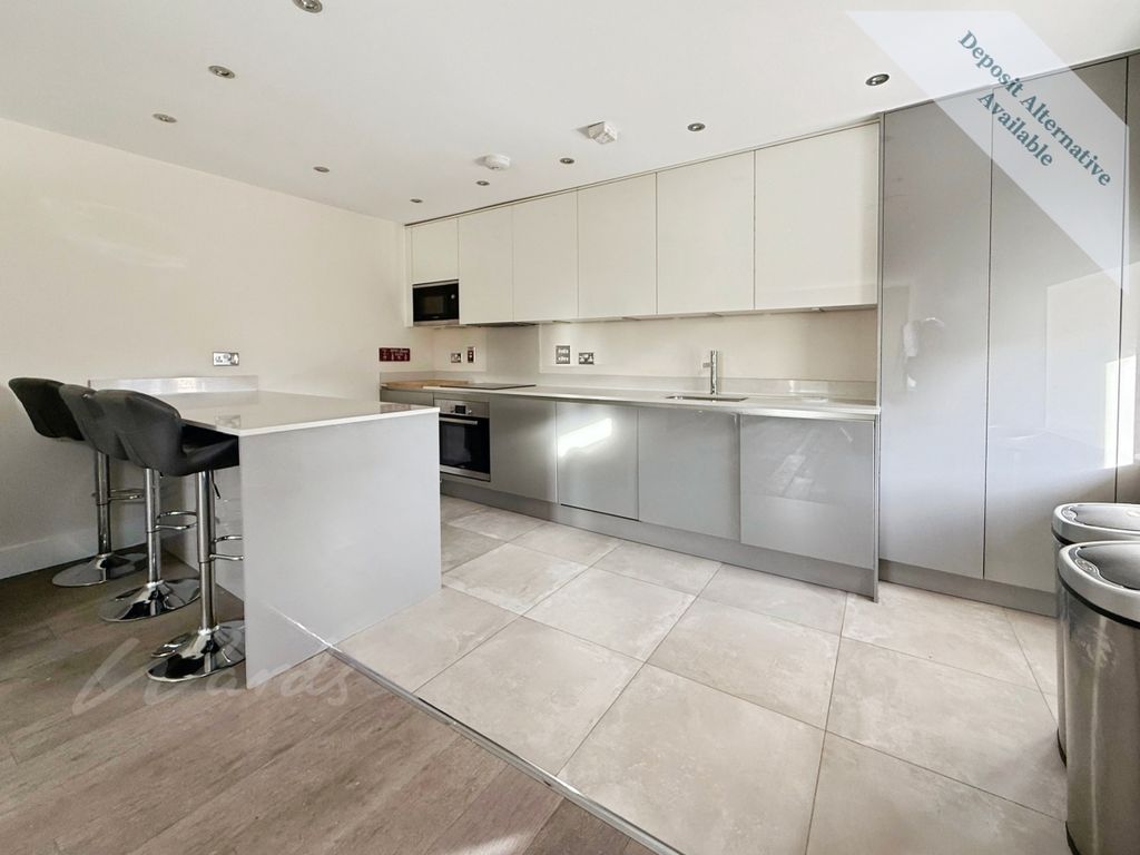 Property photo 2 of 13 5A8d9792-Image 20...
