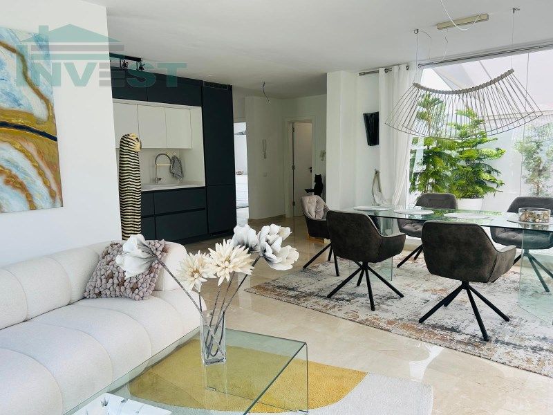 Property photo 3 of 32