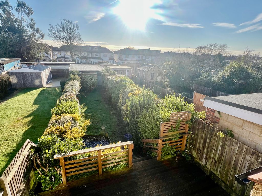 Property photo 2 of 16 Img_1583