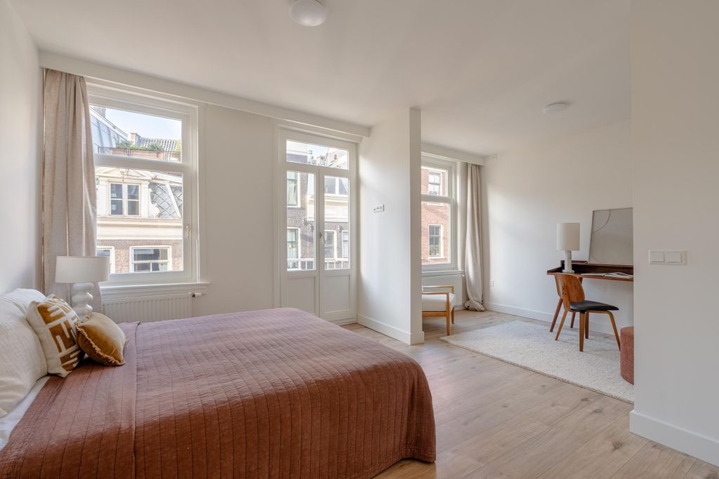 Property photo 3 of 74