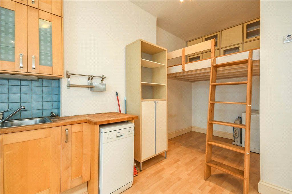 Property photo 2 of 16 Picture No. 07