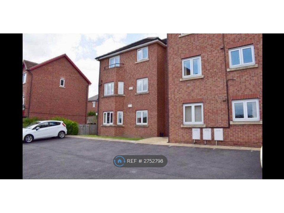 Property photo 2 of 9 Outside/Parking Area