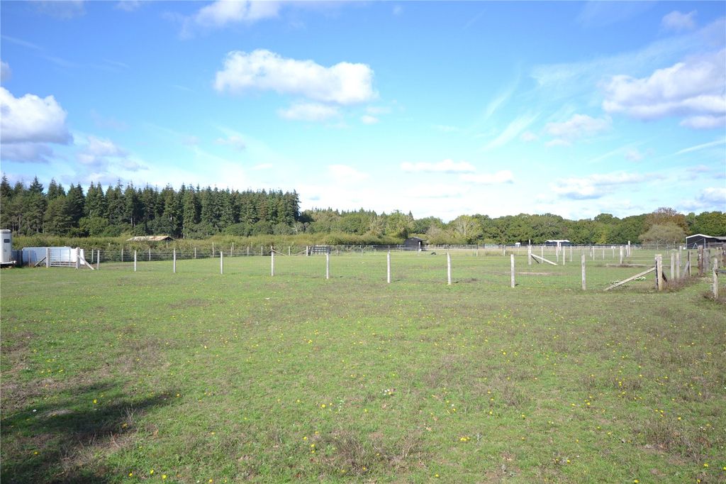 Property photo 1 of 10 Picture No. 01