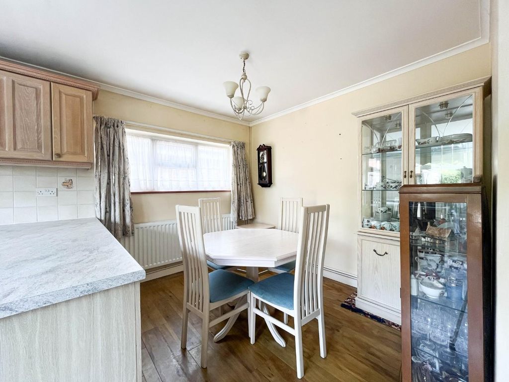 Property photo 3 of 16 Img_1020.Jpg