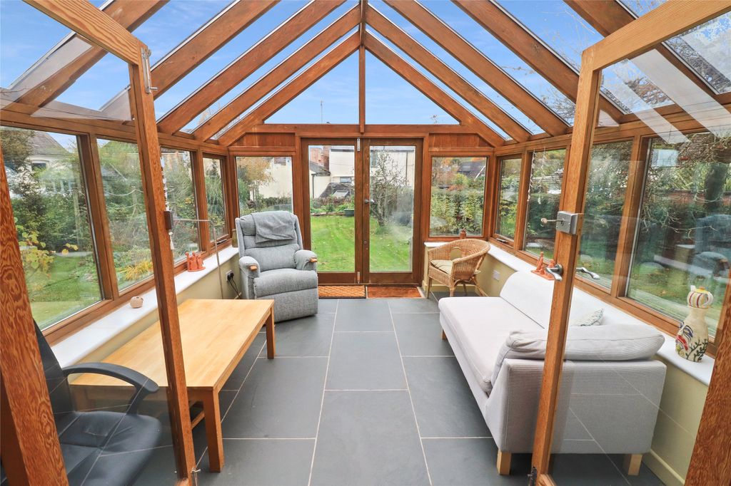 Property photo 2 of 16 Picture No. 08