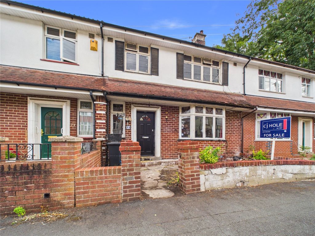 Property photo 2 of 18 Picture No. 31
