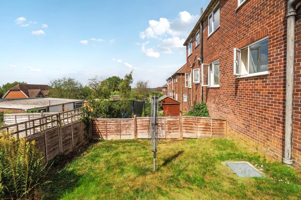 Property photo 2 of 17 Garden View