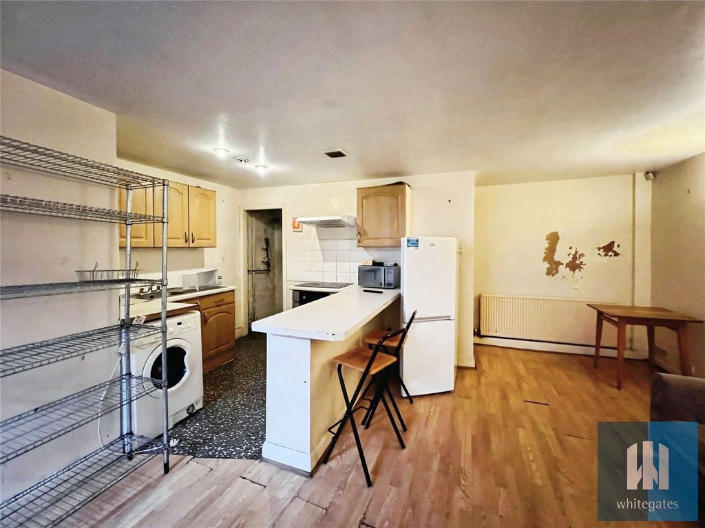 Property photo 2 of 11 Picture No. 04