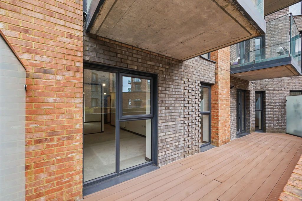 Additional image 20 of 2 bed flat for saleWilliam Mundy Way, Dartford DA1