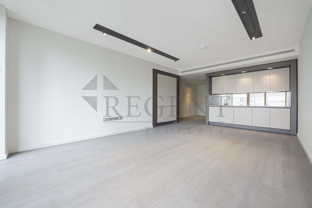 Property photo 2 of 8 Open Plan