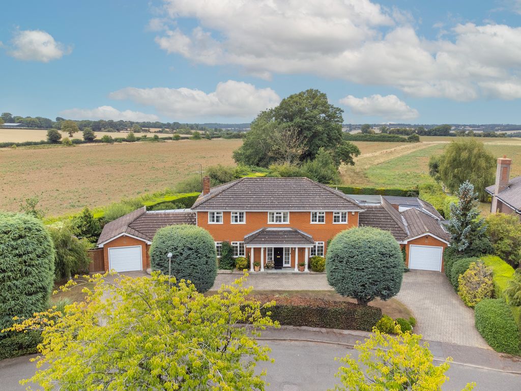 Property photo 1 of 19 Aerial