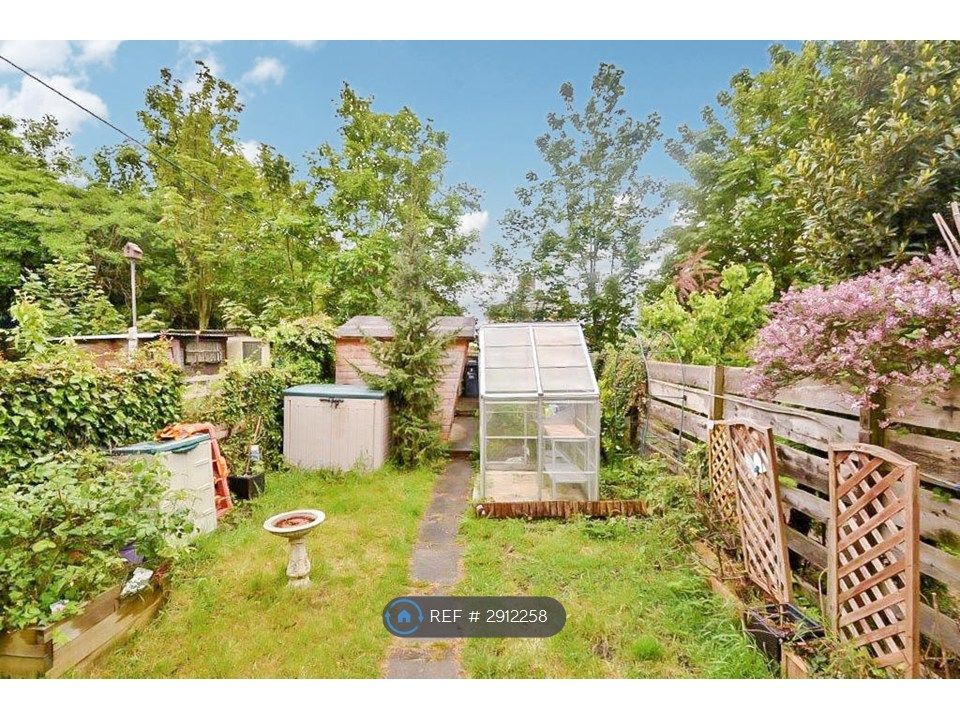 Property photo 3 of 11