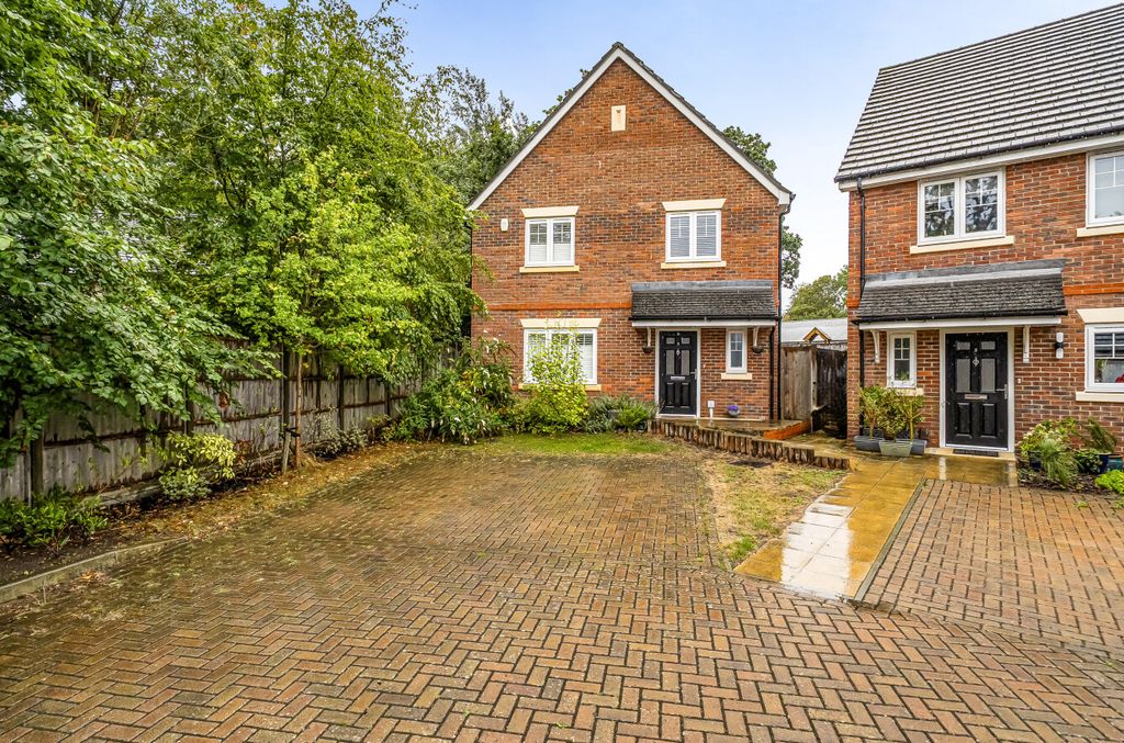Property photo 1 of 23 1515959-23-6Aa004...