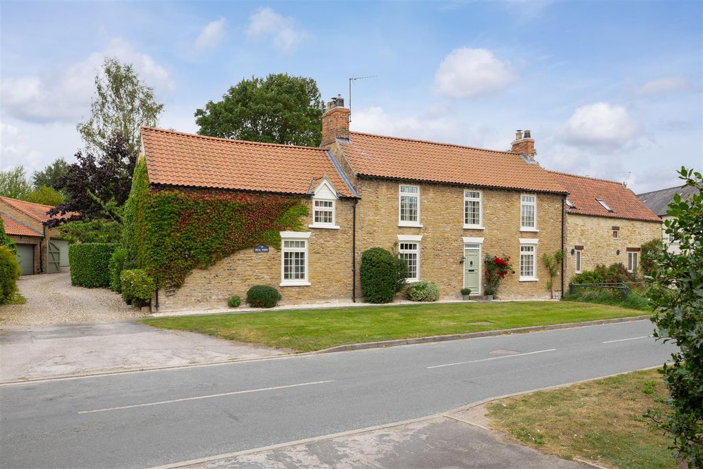 Property photo 1 of 29 Beck Farm-02Blue.Jpg