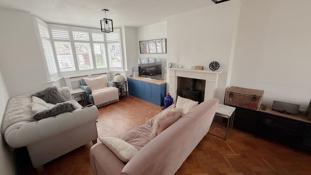 Property photo 2 of 33 Not Specified