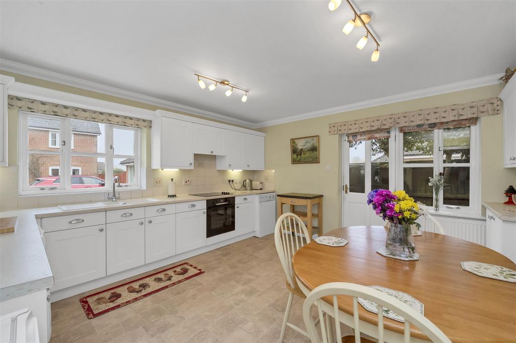 Property photo 2 of 15 Dcp_2169.Jpg