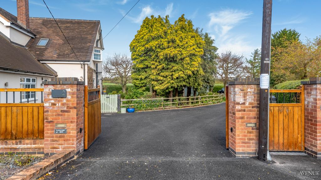 Property photo 3 of 33 4108708