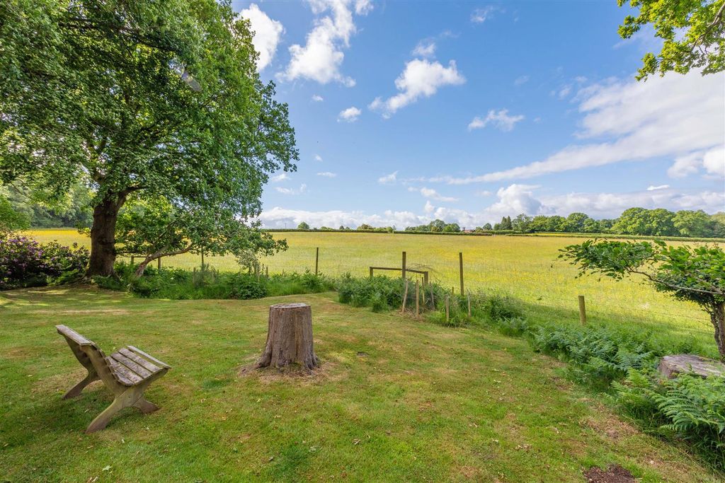 Property photo 3 of 15 Moonraker-11.Jpg