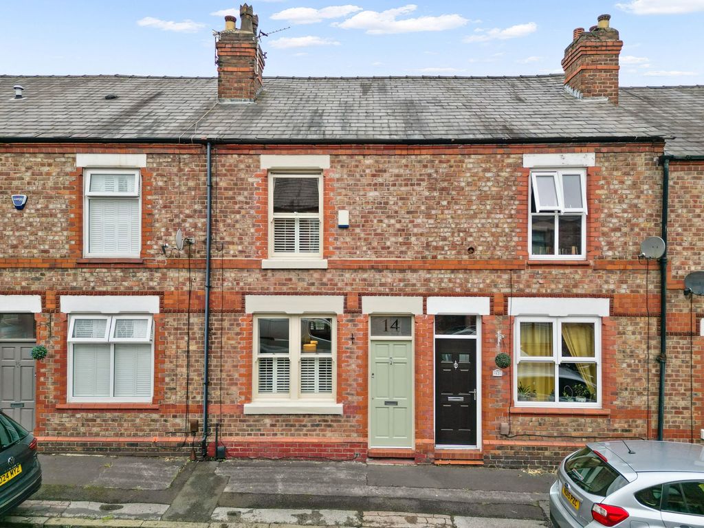 Property photo 1 of 16