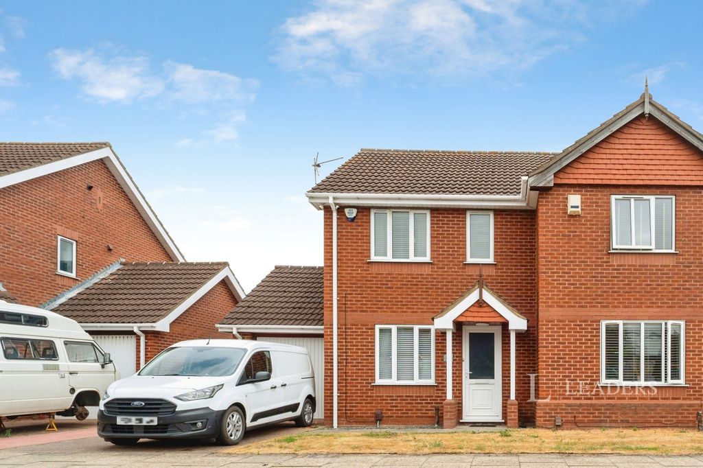 Property photo 1 of 17 Pbox-Img.Jpg
