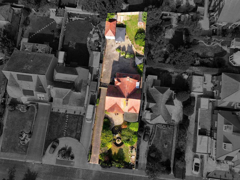 Property photo 3 of 21