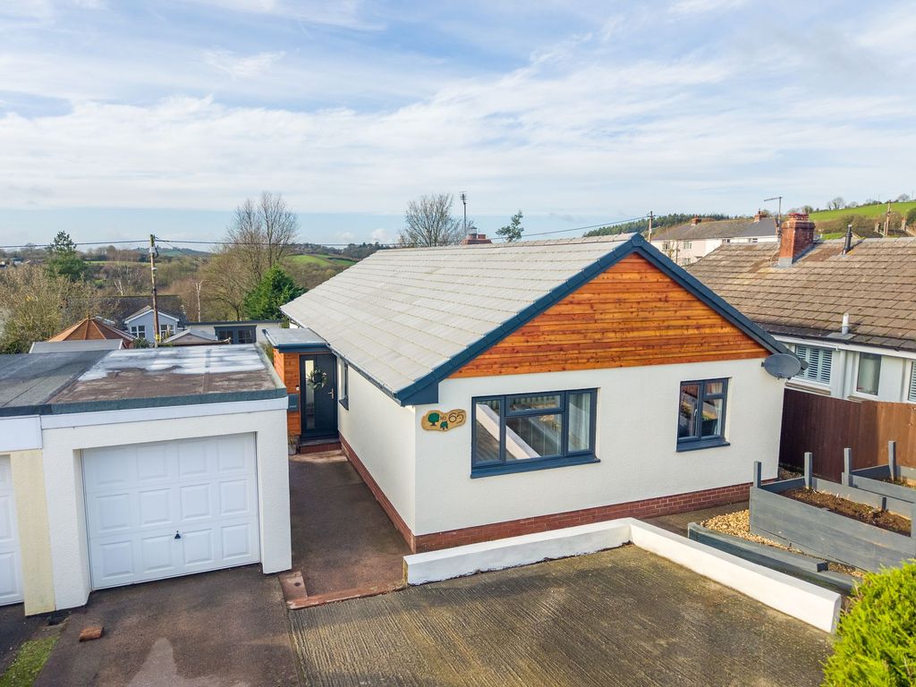 Property photo 1 of 29