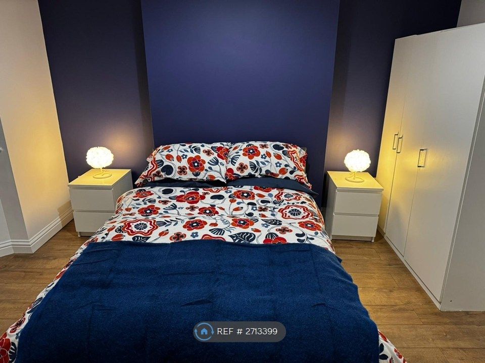 Property photo 1 of 2