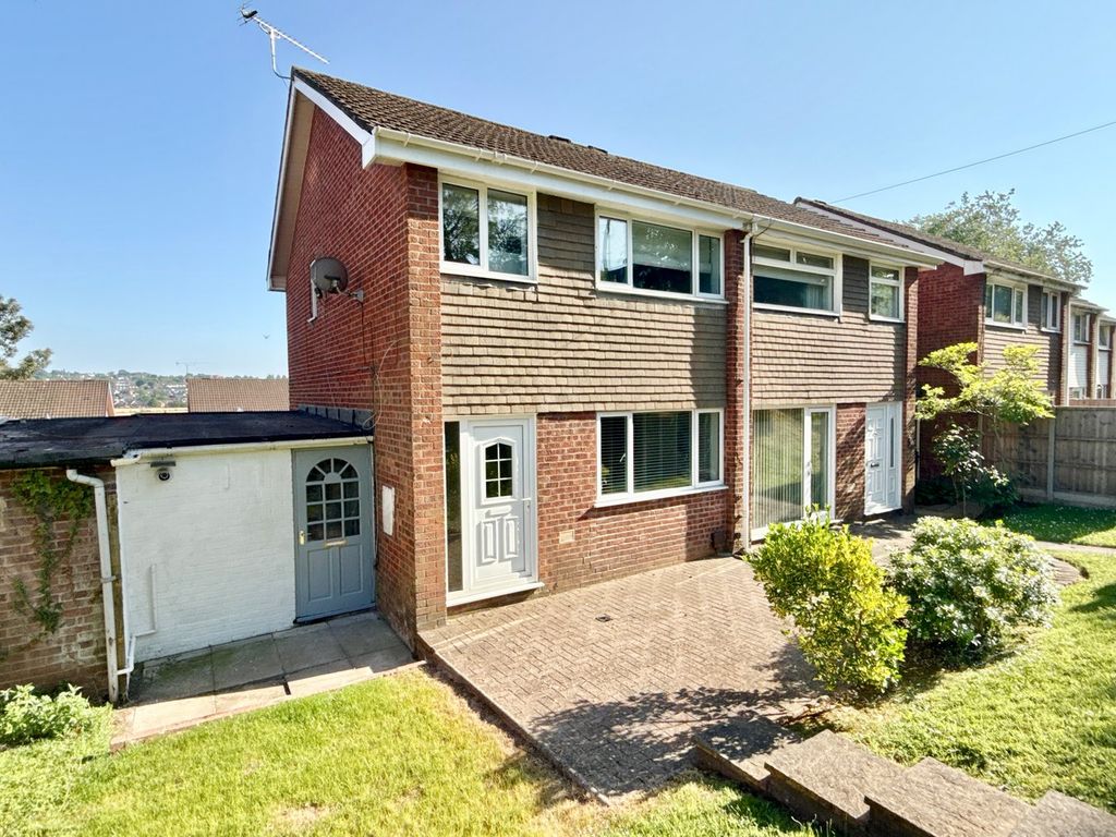 Property photo 1 of 21