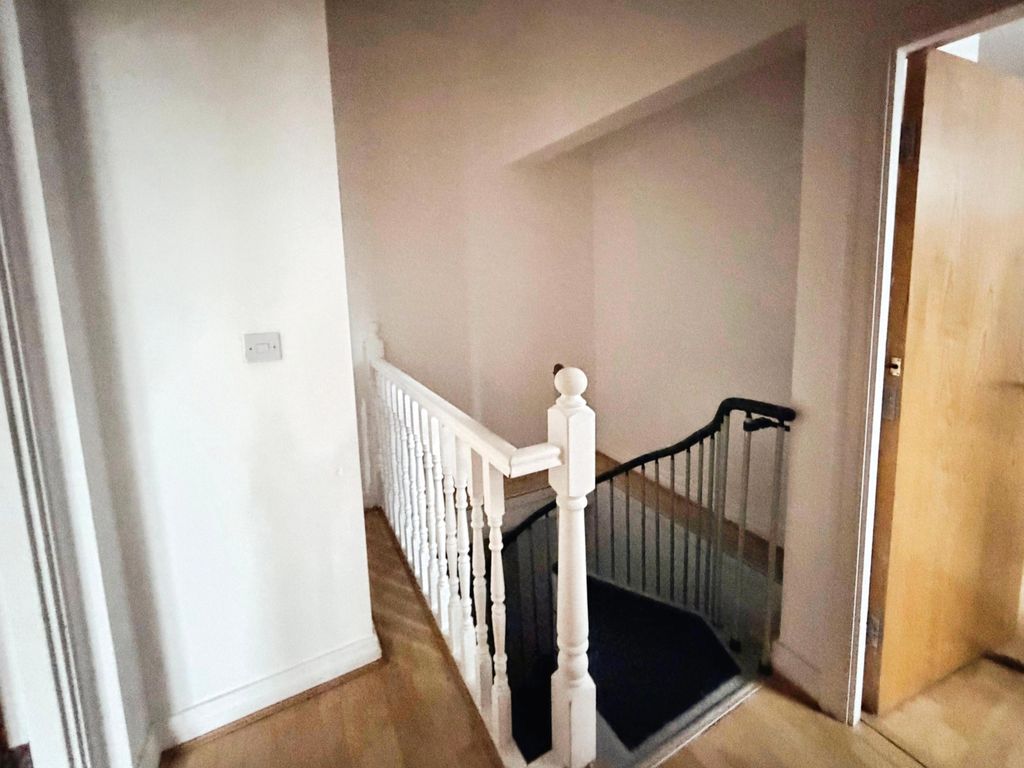 Property photo 2 of 14 User_Edited_Photo-0Aee0c18_User-Edited-Ac139566-5F