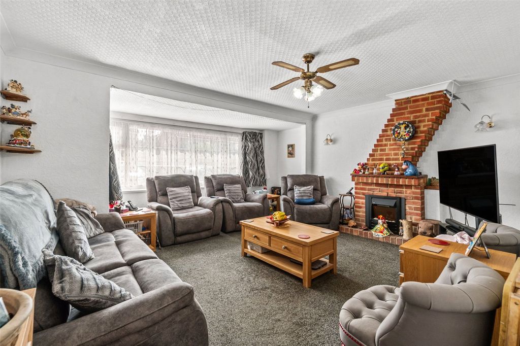 Property photo 2 of 10 Picture No. 06