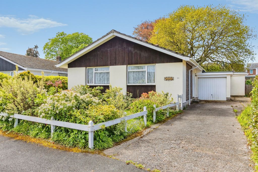 Property photo 1 of 24