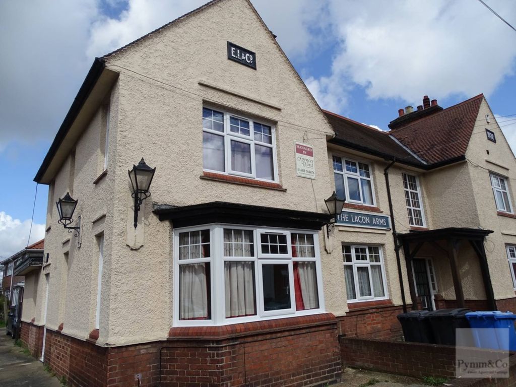 Property photo 1 of 9