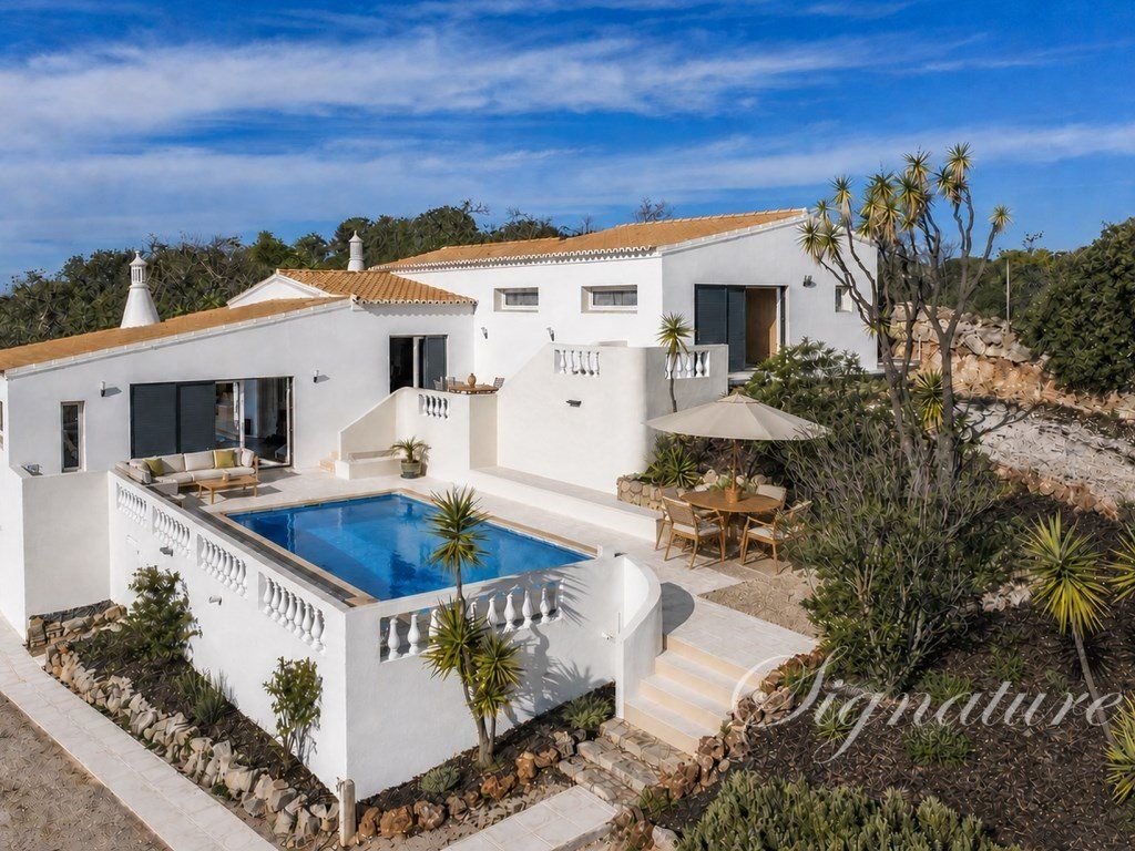 Property photo 1 of 36 Your Sun-Drenched Oasis Of Peace On The Heights Of Boliqueime, Just Minutes From Vilamoura