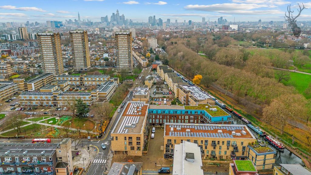 Property photo 2 of 14