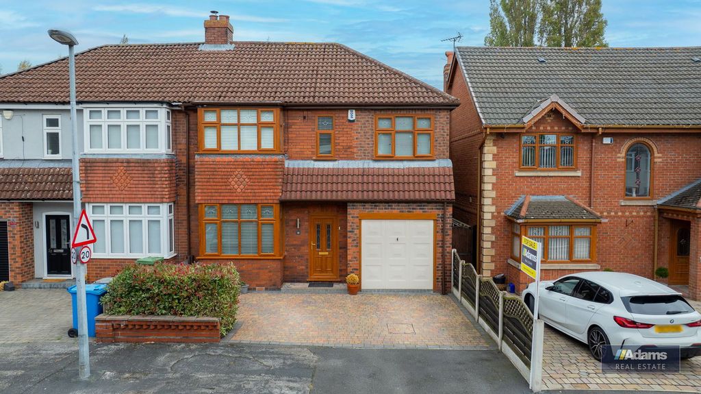 Property photo 1 of 46