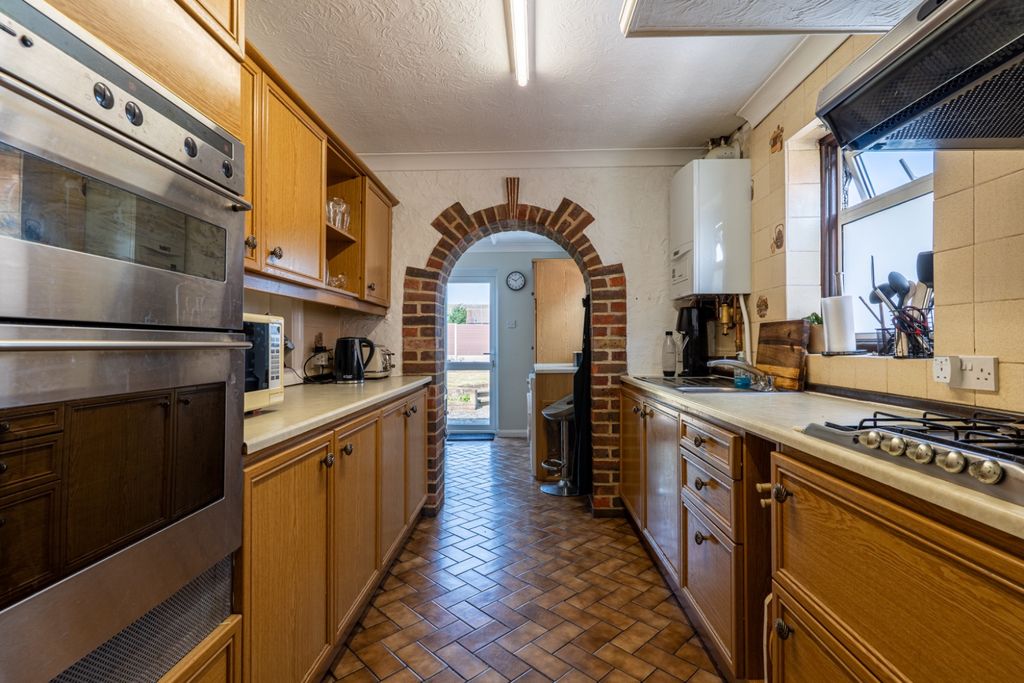 Property photo 3 of 26 2506615