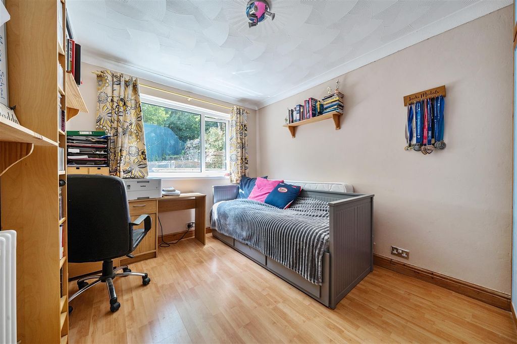 Additional image 11 of 4 bed detached house for saleYr Allt, Llangennech, Llanelli SA14