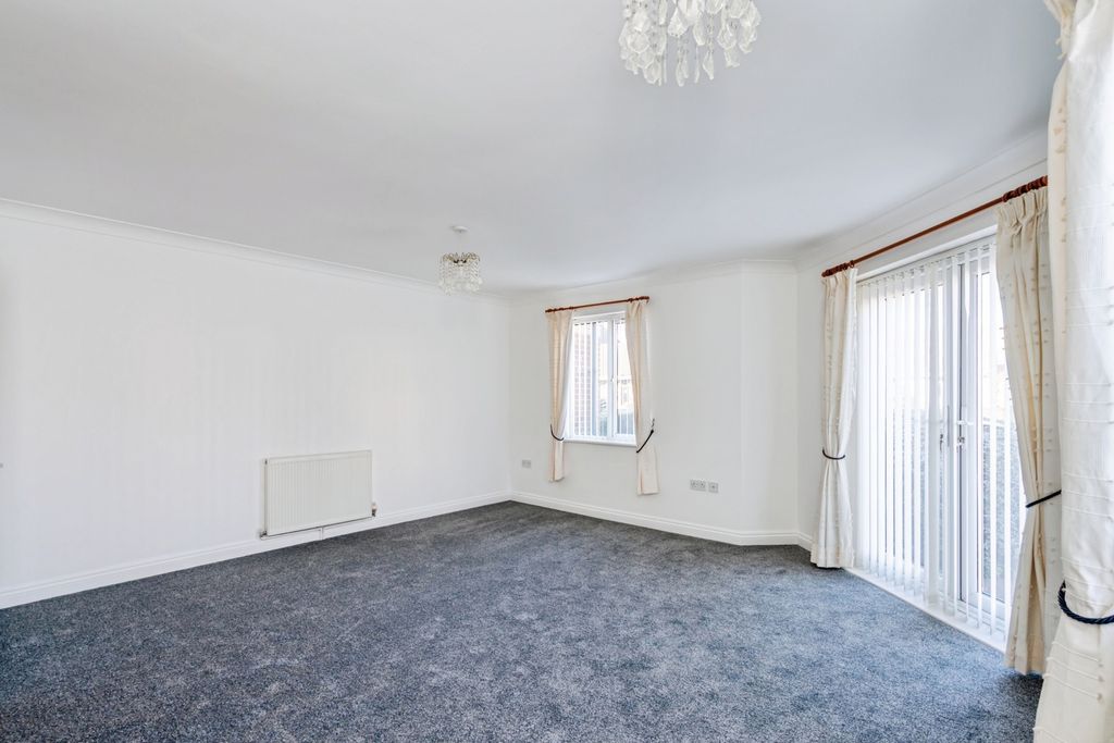 Property photo 2 of 13 Photo