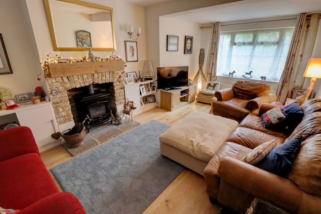 Property photo 2 of 12 Picture No. 02