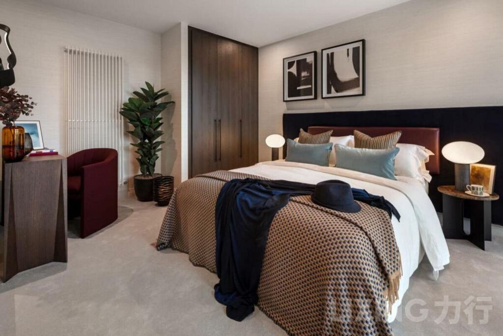 Property photo 3 of 20