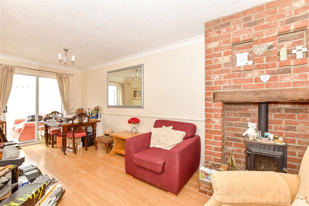 Property photo 2 of 9 Sitting/Dining Room