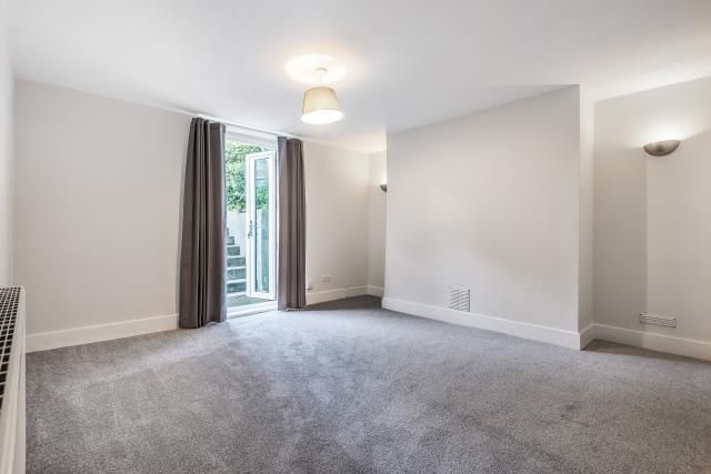 Property photo 1 of 10 Reception Room