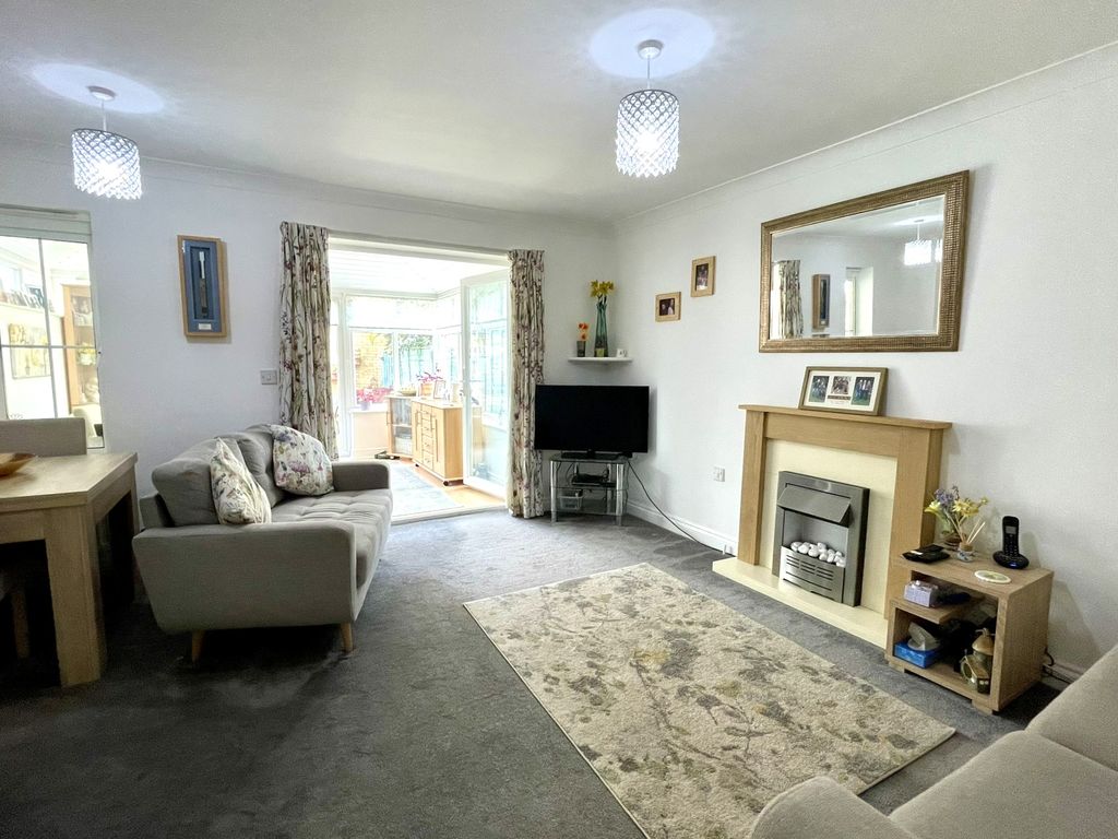 Property photo 3 of 20 Img_6284