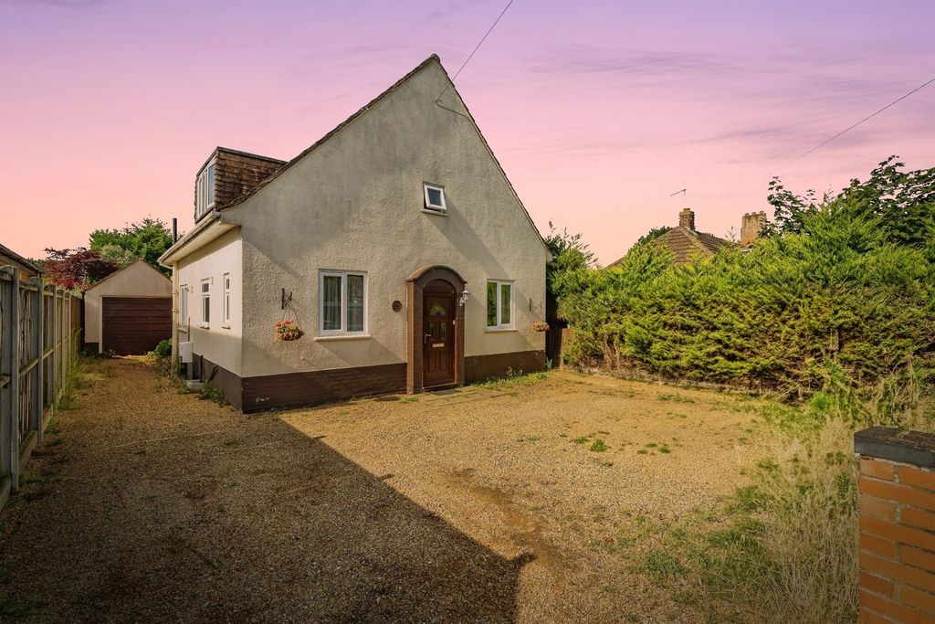 Property photo 1 of 18