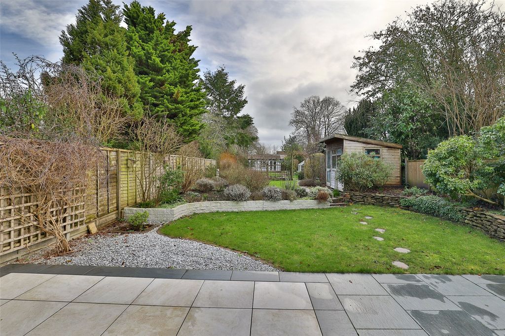 Property photo 2 of 19 Picture No. 37