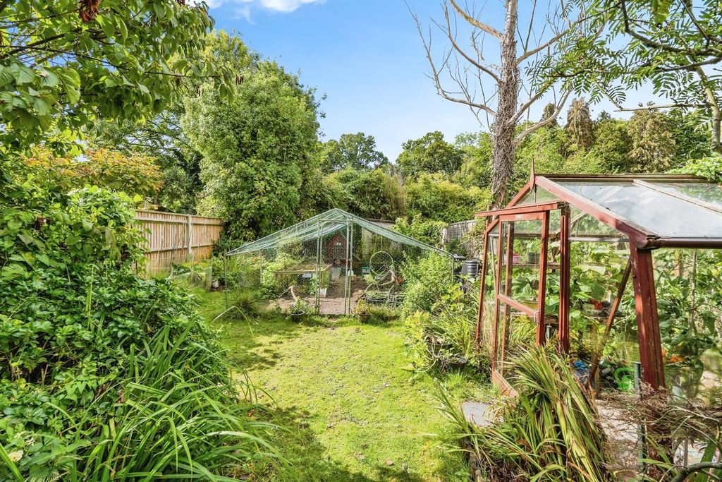 Property photo 2 of 19 Photo