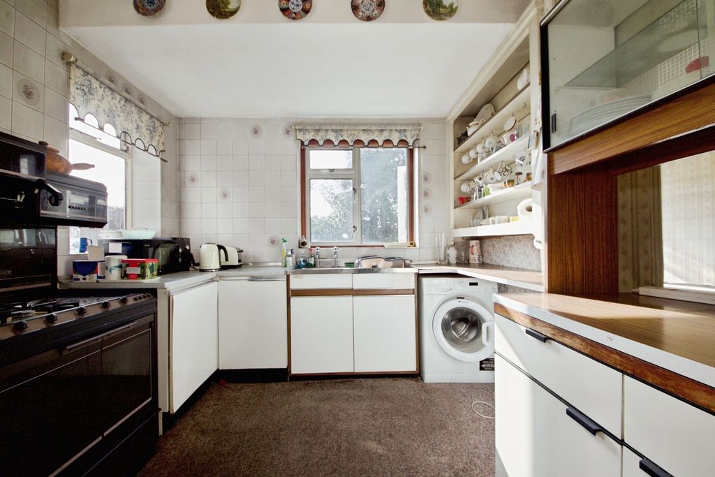 Property photo 3 of 15 Pbox-Img.Jpg